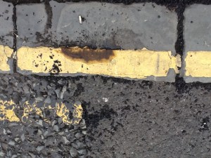 yellow lines